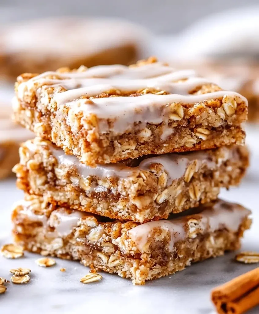 cinnamon roll bars