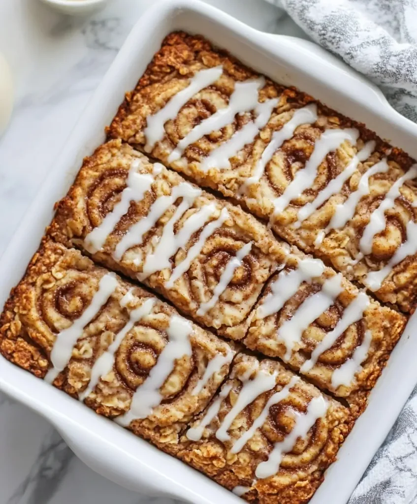 Healthy Cinnamon Roll Oatmeal Bake