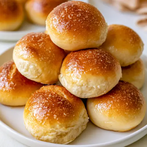 2-Ingredient Greek Yogurt Bagel Bites — homemade 2-ingredient Greek yogurt bagel bites recipe